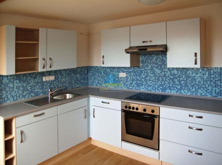 foto: 2 | Prodej - dům/vila, 217 m²