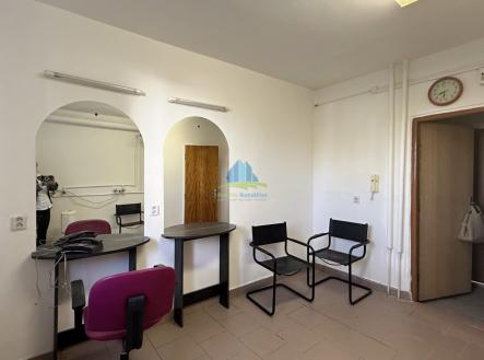 foto: 1 | Pronájem - obchodní prostor, 15 m²