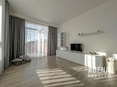 IMG_9829 | Prodej bytu, 3+kk, 71 m²