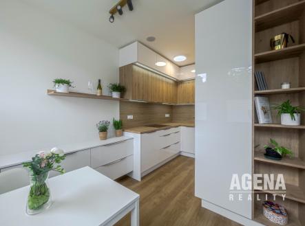 IMG_9612 | Pronájem bytu, 2+kk, 38 m²