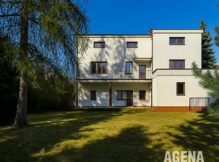 139d90fa-4f59-4c33-a698-64935fcbac96 | Prodej - dům/vila, 436 m²