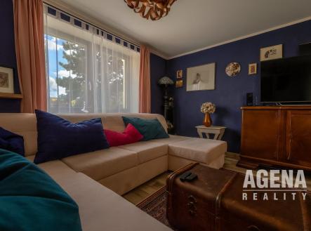 35 | Prodej - dům/vila, 249 m²