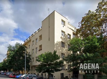 Dům z venku | Prodej - komerční objekt, jiný, 43 m²