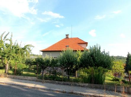 . | Prodej - dům/vila, 450 m²