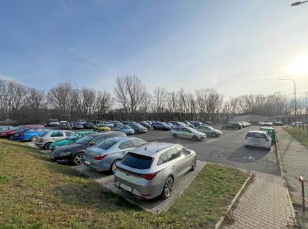 přilehlé velké parkoviště | Prodej bytu, 2+kk, 34 m²