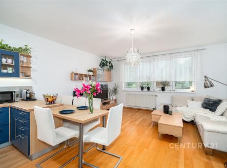 . | Prodej bytu, 3+kk, 80 m²