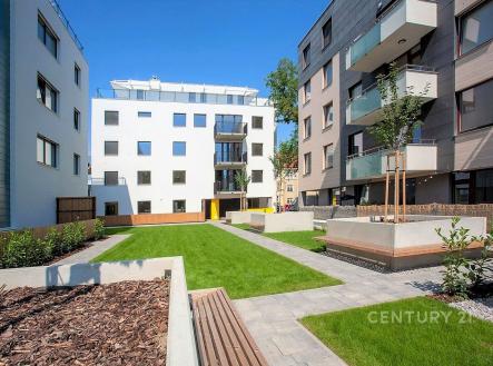 . | Prodej bytu, 3+kk, 104 m²