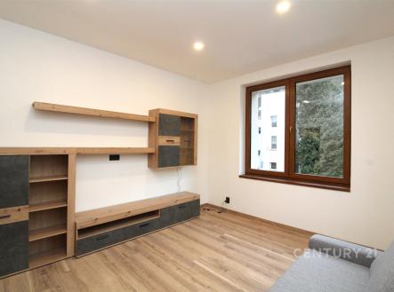 . | Pronájem bytu, 1+1, 35 m²