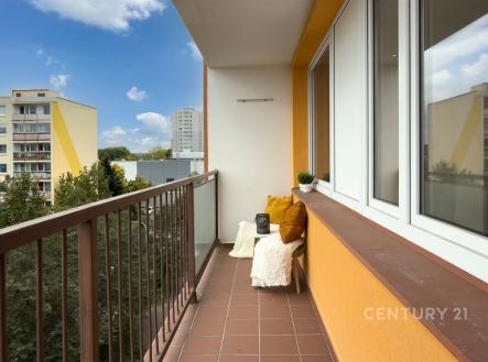 . | Prodej bytu, 3+kk, 74 m²