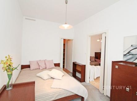 . | Pronájem bytu, 2+kk, 42 m²