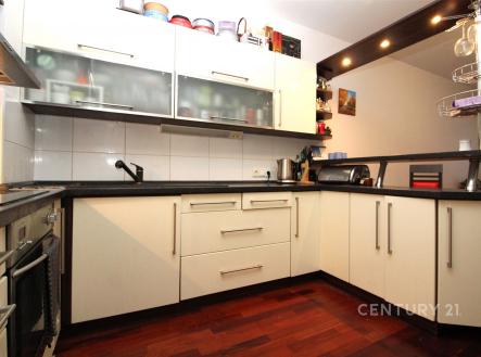 . | Prodej bytu, 2+kk, 42 m²