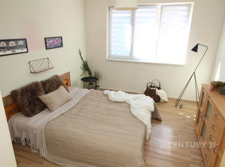 . | Prodej bytu, 3+kk, 75 m²