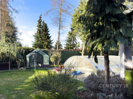 . | Prodej - dům/vila, 330 m²