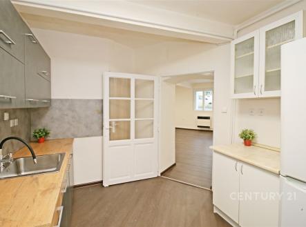 . | Pronájem - kanceláře, 146 m²
