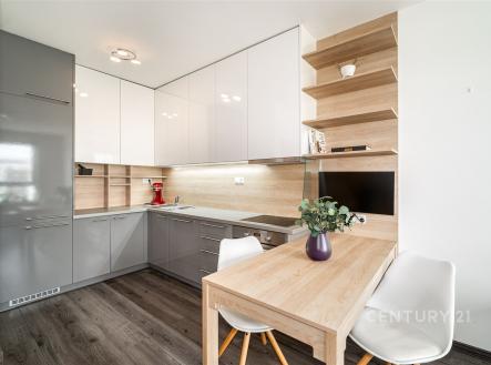 . | Prodej bytu, 2+kk, 52 m²