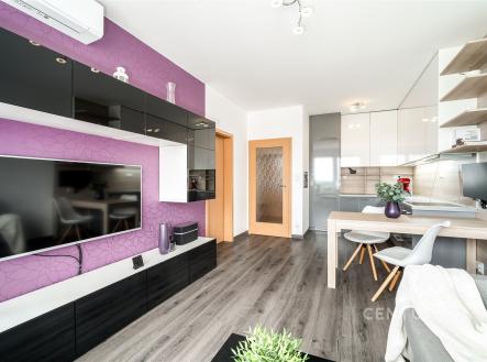 . | Prodej bytu, 2+kk, 52 m²