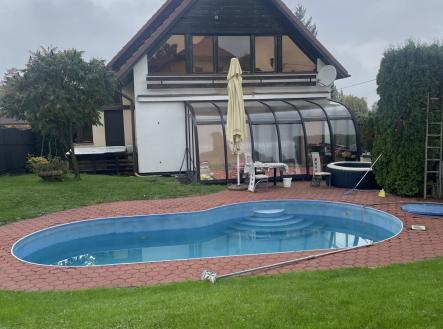 foto: 1 | Prodej - dům/vila, 198 m²
