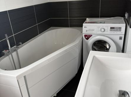 foto: 4 | Prodej - dům/vila, 429 m²