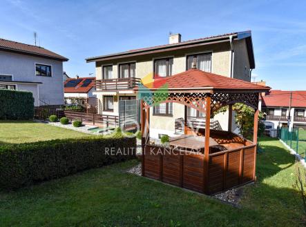 rd-horovice-35-1-of-1.jpg | Prodej - dům/vila, 242 m²