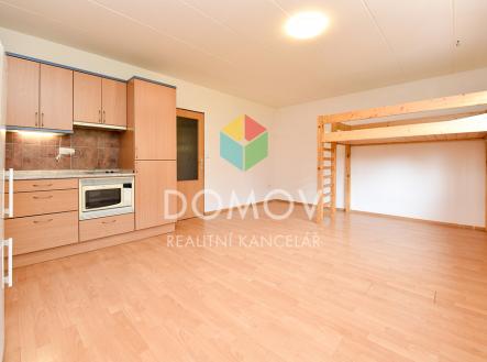 byt-1-kk-kosire-3-1-of-1.jpg | Pronájem bytu, 1+kk, 32 m²