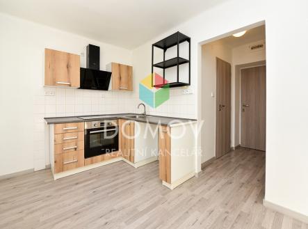 byt-1-1-3-1-of-1.jpg | Pronájem bytu, 1+1, 28 m²