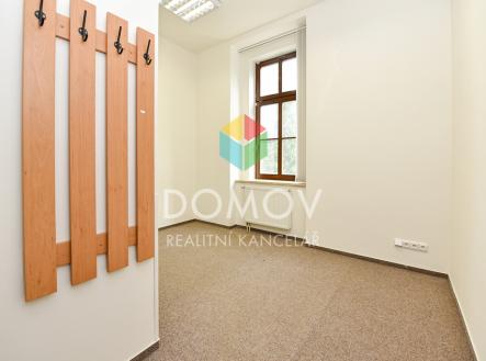 kancelar-lokotka-8-1-of-1.jpg | Pronájem - kanceláře, 24 m²