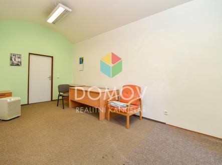 kancelar-lokotka-13-1-of-1-1.jpg | Pronájem - kanceláře, 11 m²