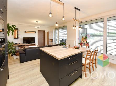 byt-4-kk-nepilova-18-1-of-1.jpg | Prodej bytu, 4+kk, 103 m²