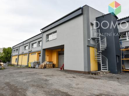 zadní vchod | Pronájem - jiné, 180 m²