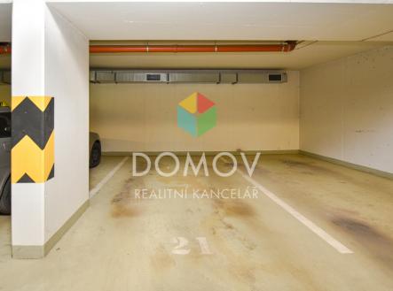 park-1-1-of-1.jpg | Pronájem - malý objekt/garáž