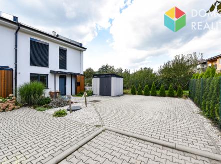parkovací místa | Prodej - dům/vila, 102 m²