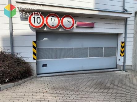 img-9968.jpg | Pronájem - malý objekt/garáž