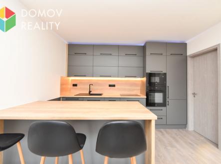 2.jpg | Pronájem bytu, 2+kk, 557 m²