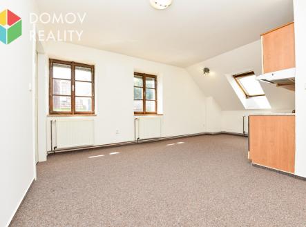 jince-5-1-of-1.jpg | Pronájem bytu, 2+kk, 39 m²