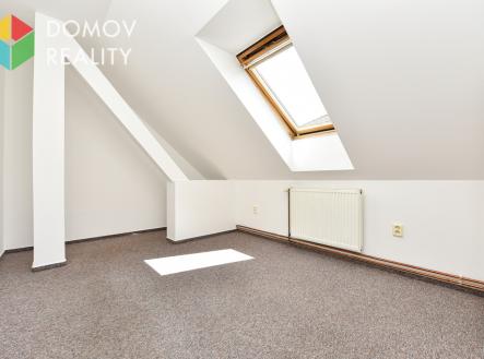 jince-1-1-of-1.jpg | Pronájem bytu, 2+kk, 39 m²