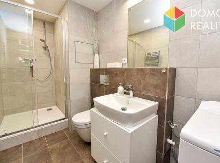 2112-byt-2-kk-3-1-of-1.jpg | Pronájem bytu, 2+kk, 46 m²