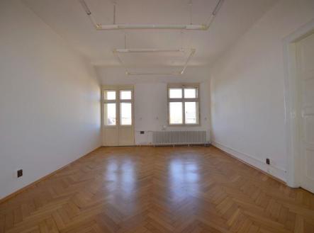 . | Pronájem - kanceláře, 26 m²