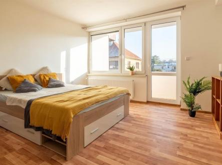 . | Pronájem bytu, 3+1, 73 m²