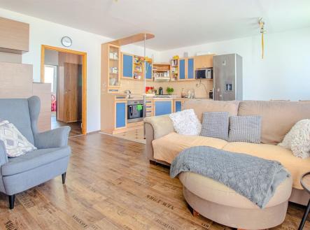 . | Pronájem bytu, 3+kk, 62 m²