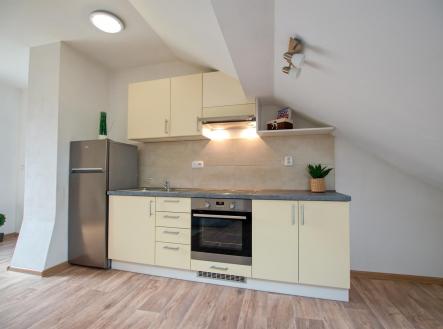 Pronájem bytu, 1+kk, 24 m² obrázek