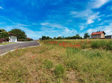 . | Prodej - pozemek pro bydlení, 1 056 m²