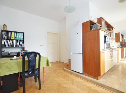 . | Pronájem bytu, 3+kk, 75 m²