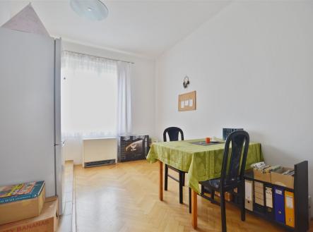 . | Pronájem bytu, 3+kk, 75 m²