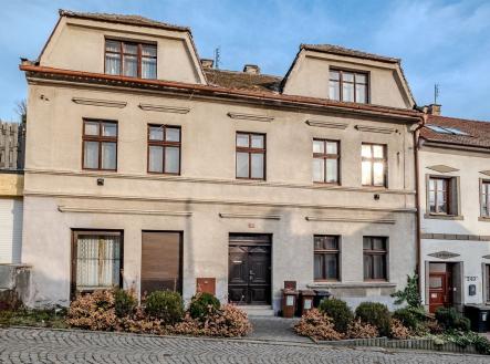 . | Prodej - dům/vila, 294 m²