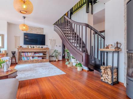 . | Prodej - dům/vila, 217 m²