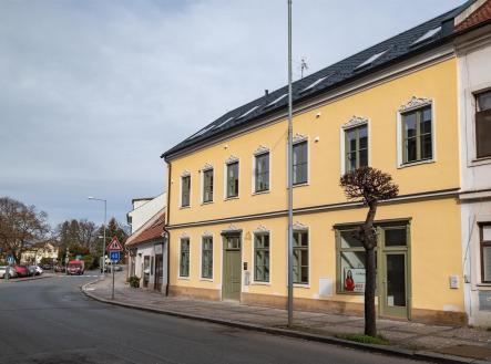 Pronájem bytu, 2+kk, 61 m² obrázek