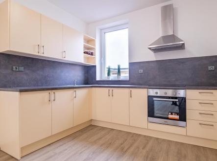 . | Pronájem bytu, 2+kk, 61 m²