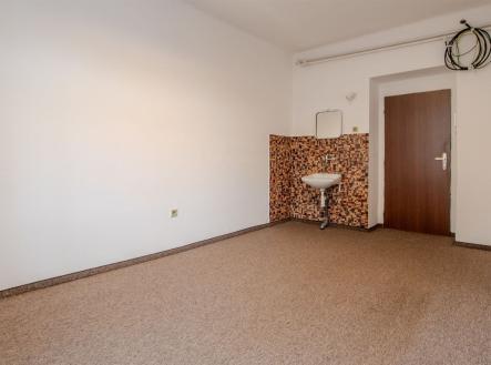. | Pronájem - kanceláře, 15 m²