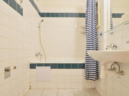 . | Pronájem bytu, 2+kk, 56 m²