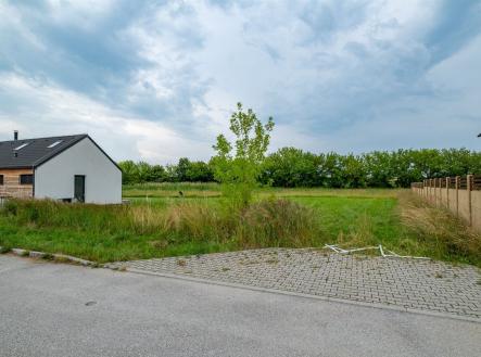 . | Prodej - pozemek pro bydlení, 726 m²